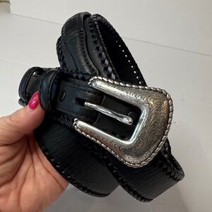 Cavender’S Mens Black Genuine Leather Belt- size 40 waist, style # 9751801